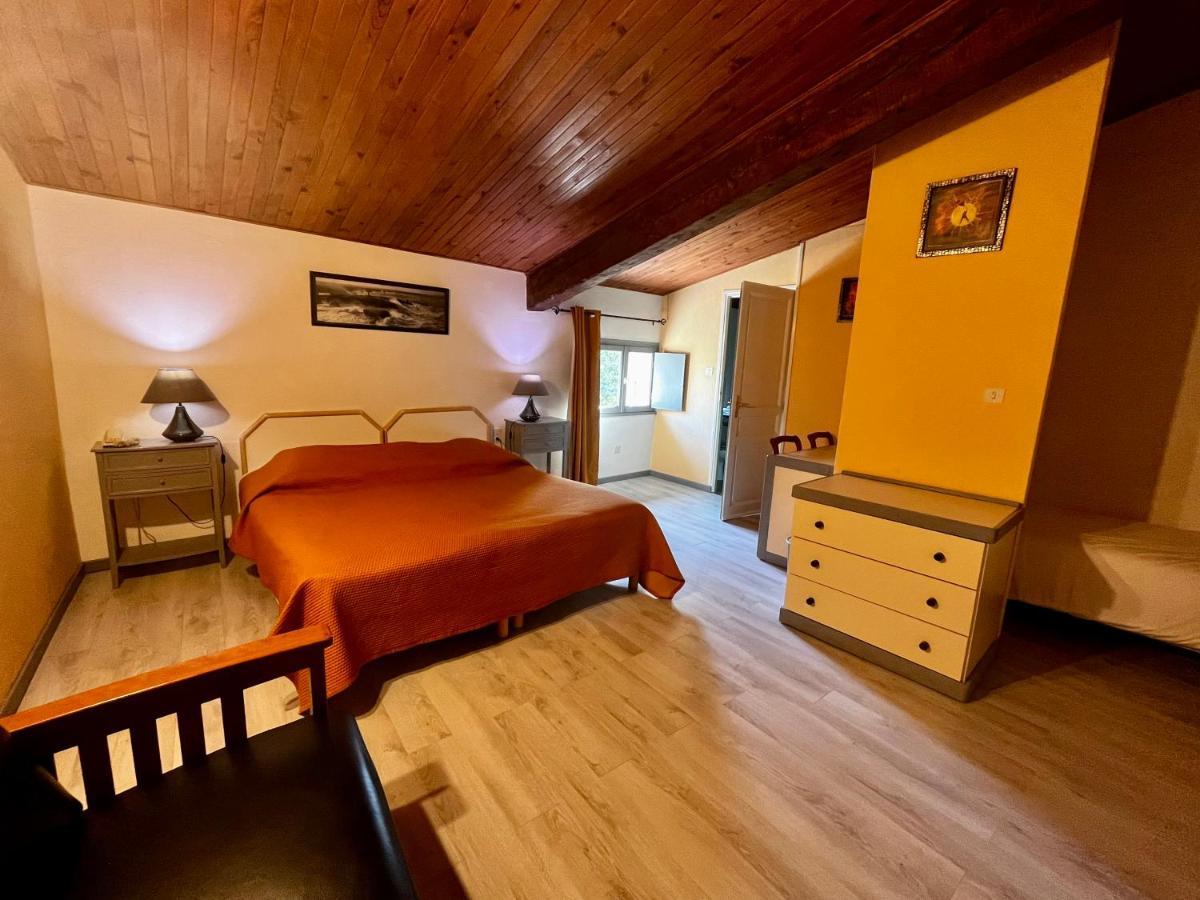 Hotel Mas De L'Espaire Les Vans Zewnętrze zdjęcie